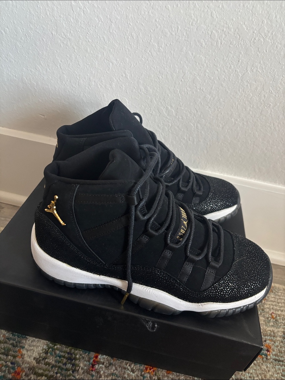 Jordan Women's Black and Gold Sparkle High-Top Sneakers - Picture 4 of 5